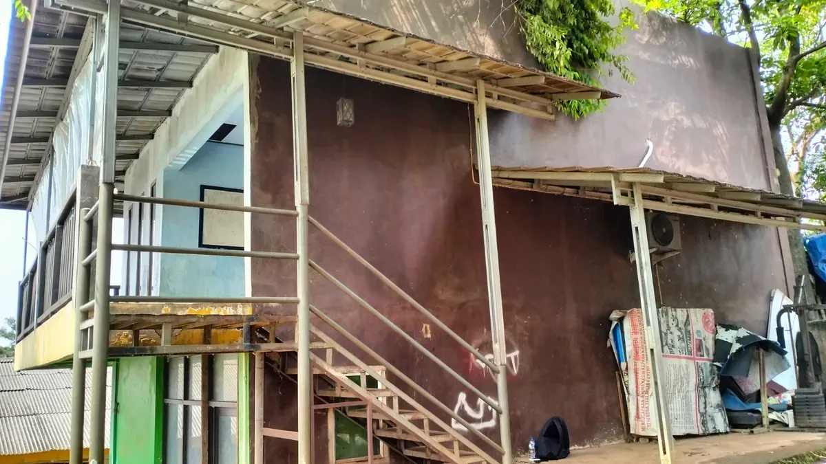 Kondisi Rumah Luminare Rempoa, Pesanggrahan, Jakarta Selatan. (Sumber: Poskota/M. Tegar Jihad)