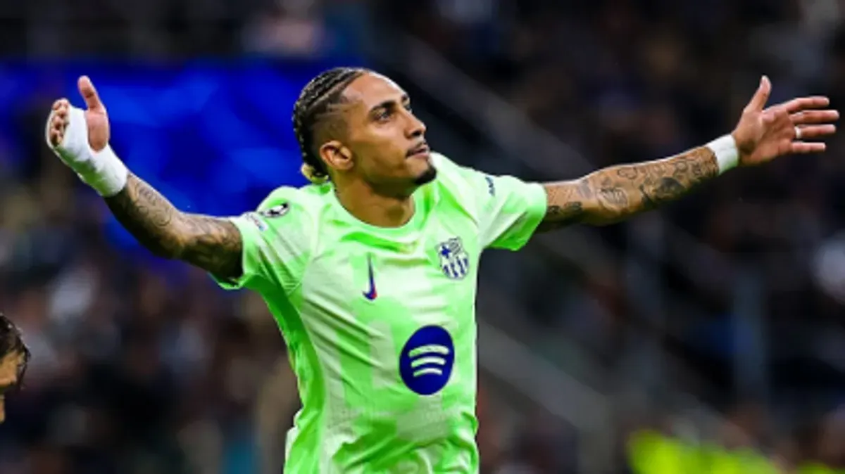Raphinha menunjukkan performa luar biasa sepanjang turnamen, mencatatkan 13 gol dan 8 assist dalam 14 pertandingan Liga Champions 2024/2025. (Sumber: Instagram/@brfootball)