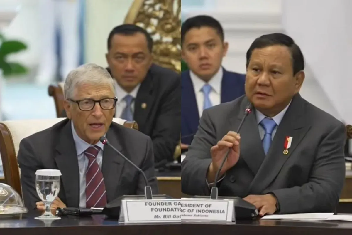 Bill Gates (kiri) dan Presiden Prabowo Subianto (kanan) melakukan perbincangan terkait program sosial di Istanda Merdeka, Rabu 7 Mei 2025. (Sumber: YouTube/Sekretariat Presiden)