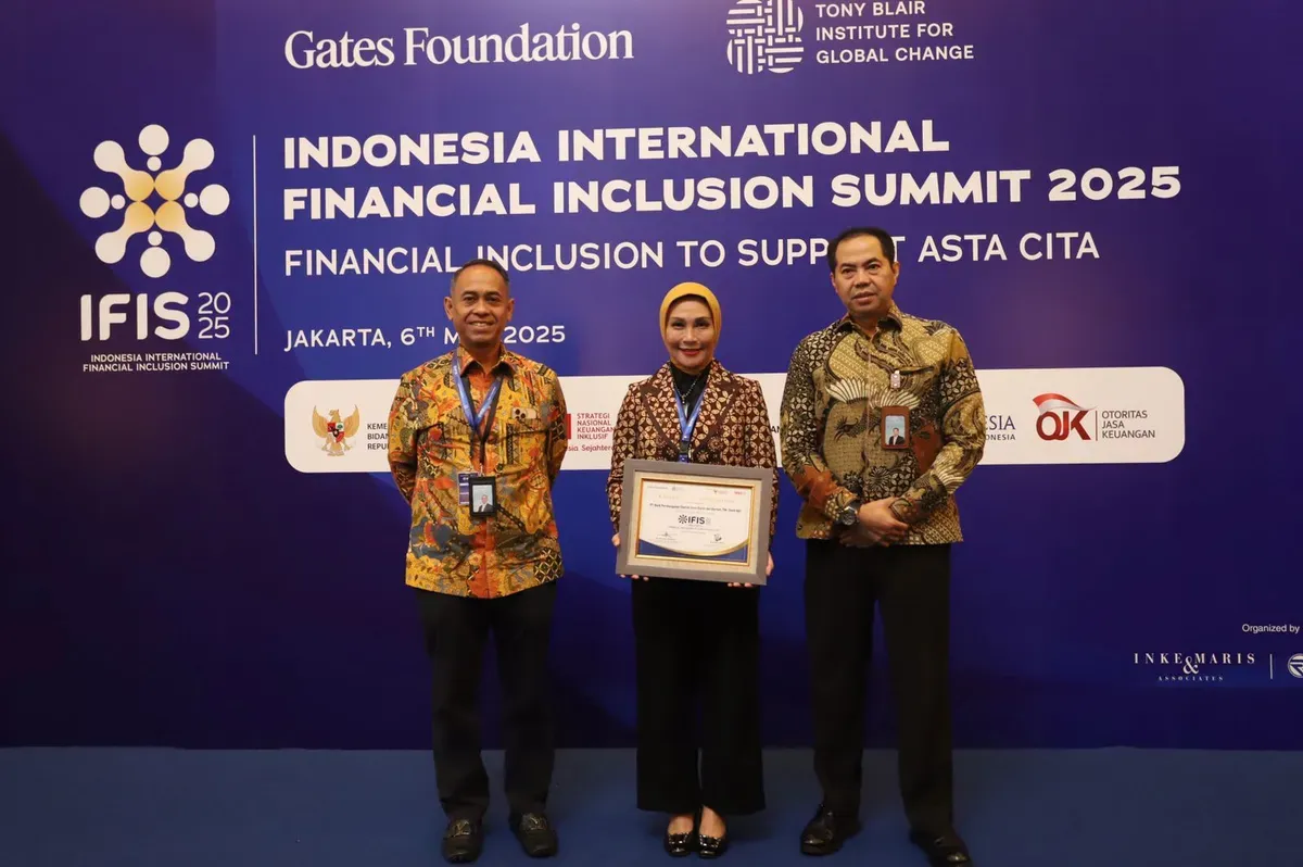 bank bjb meraih penghargaan mitra DNKI (Foto: dok bank bjb)