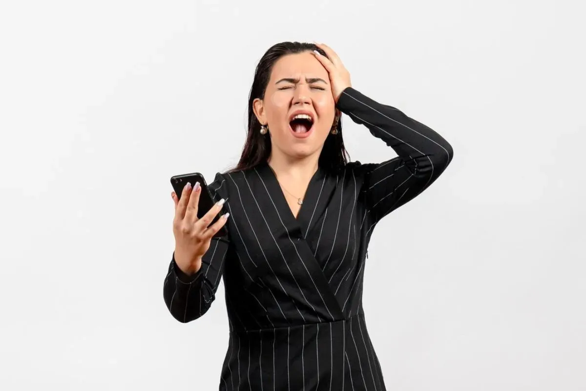 Harus tahu, begini cara amankan data kamu ketika galbay pinjol. (Sumber: Freepik)