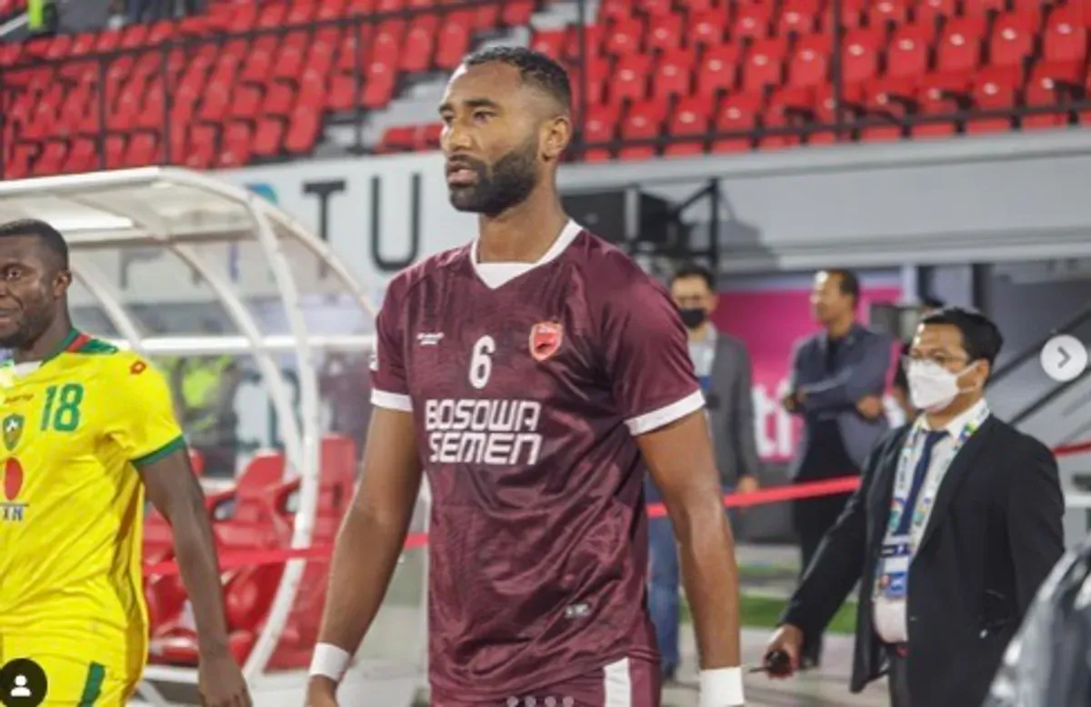 Bek PSM Makassar, Yuran Fernandes dikenakan sanksi oleh Komdis PSSI (Sumber: Instagram @yur4anfernandes)
