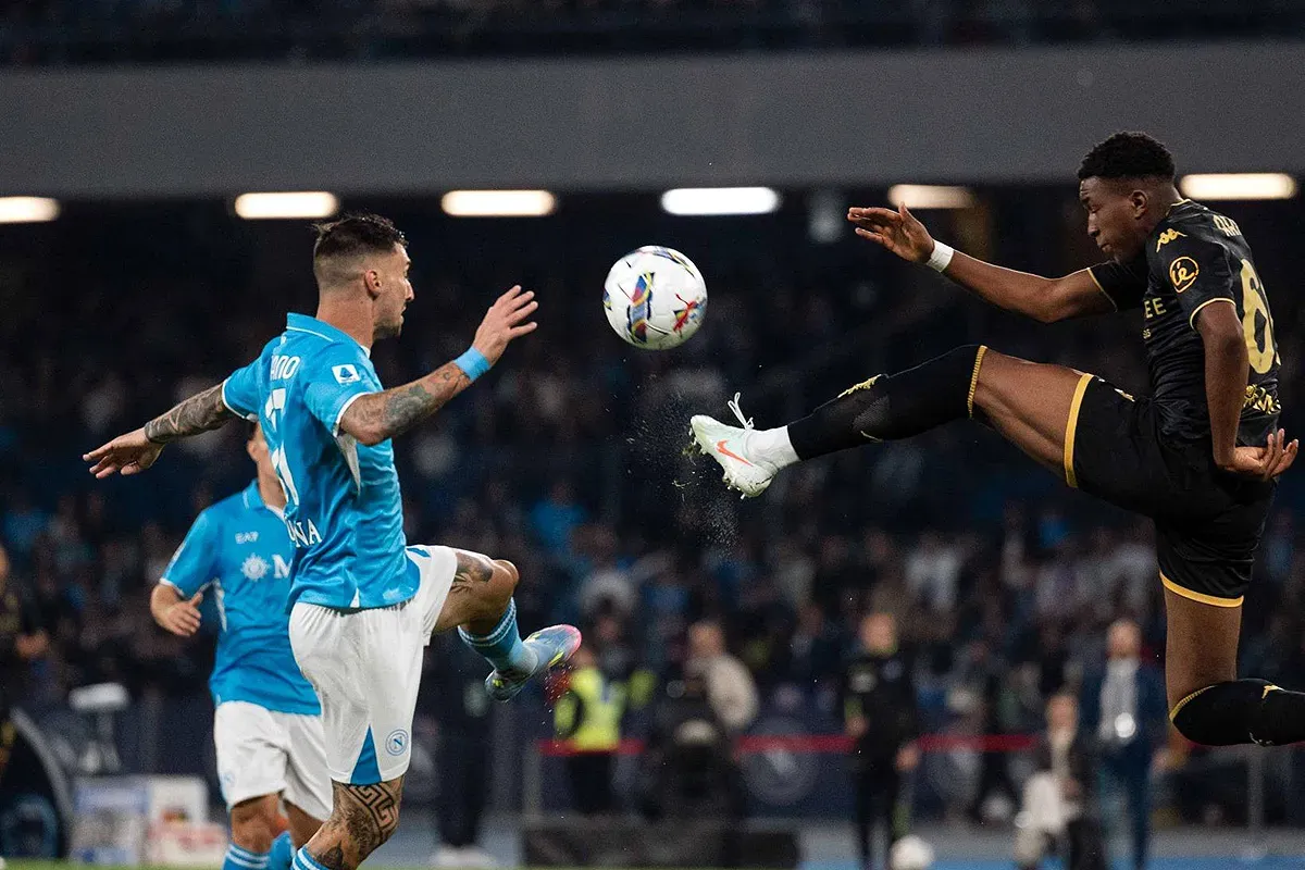 Napoli vs Genoa. (Sumber: Instagram @officialsscnapoli)