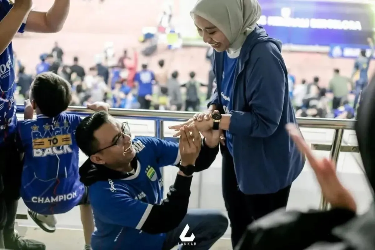 Terungkap, Maula Akbar calon suami Putri Karlina ternyata bukan putra kandung Anne Ratna, mantan istri Dedi Mulyadi. (Sumber: Instagram)