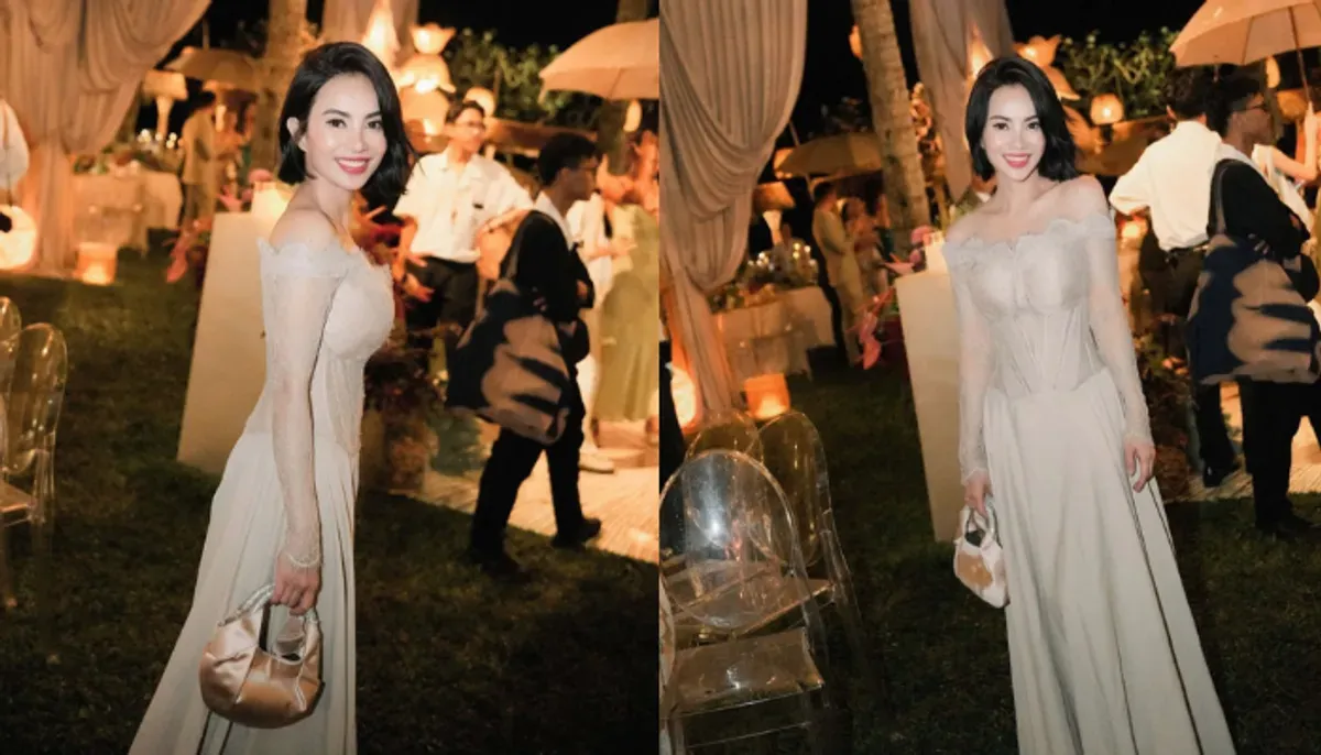 Ari Lasso terlihat mesra dengan Dearly Desiana di acara pernikahan Luna Maya. Ini profil lengkap sang pengusaha kuliner. (Sumber: Instagram/@dearlydjoshua)