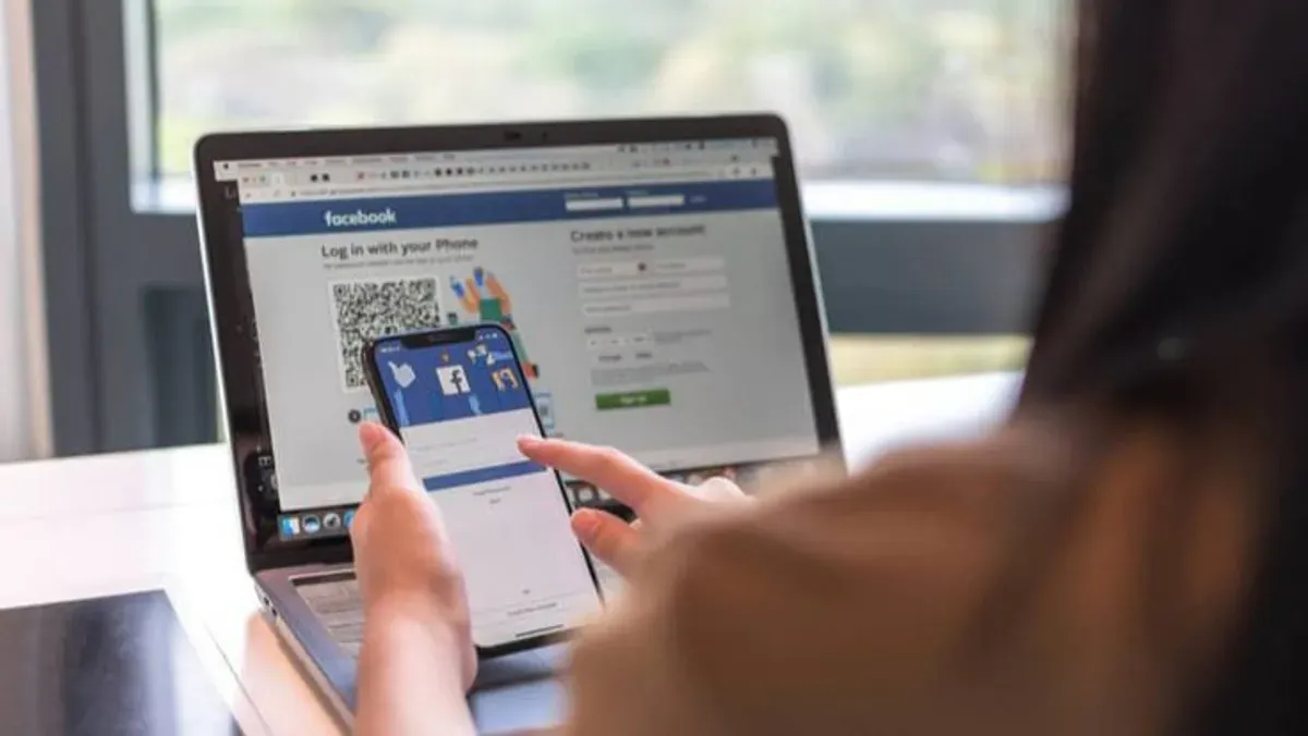 Ilustrasi cara mengunci profil Facebook untuk menjaga privasi di media sosial. (Sumber: Pinterest)