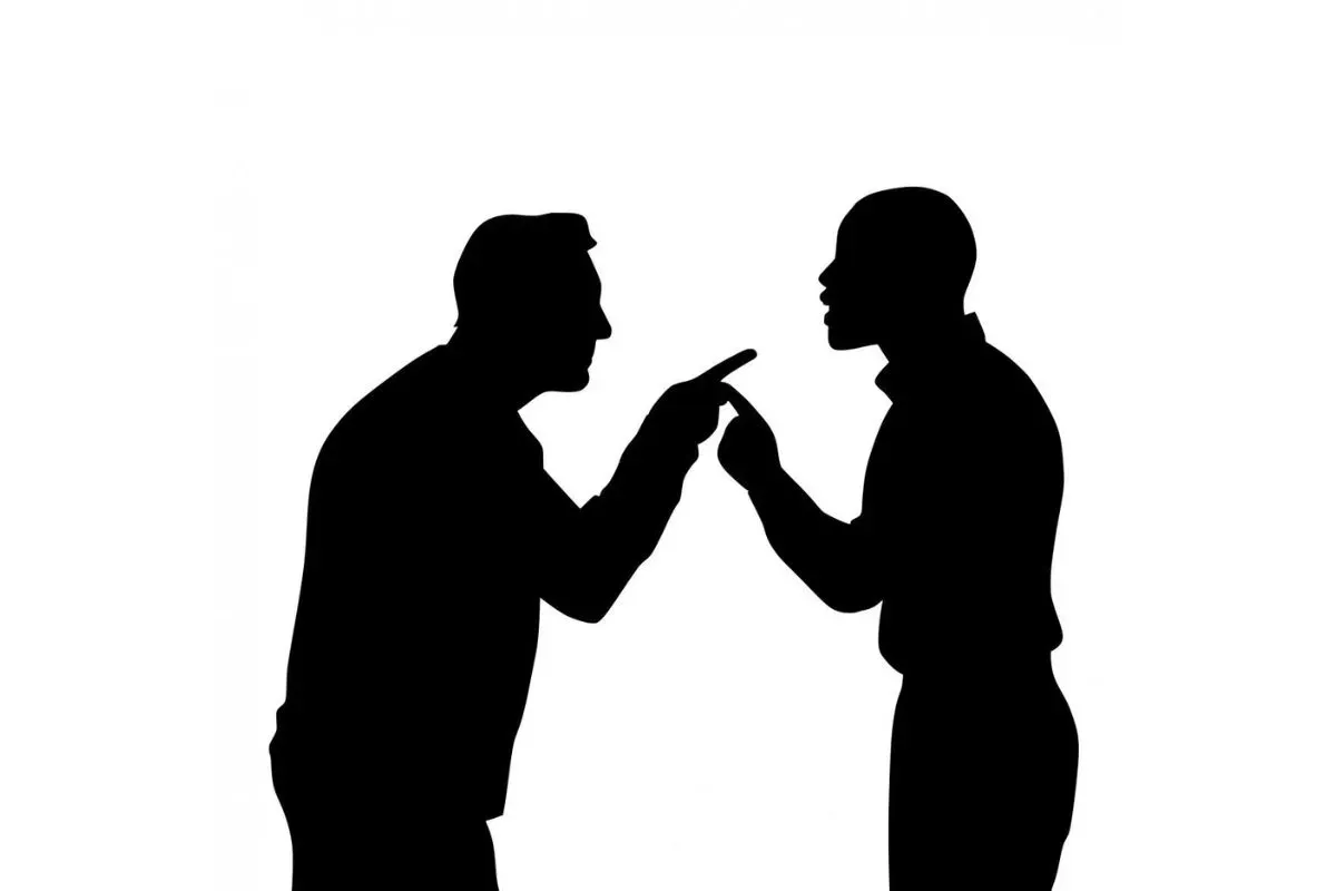 Ilustrasi debt collector (DC) pinjol melakukan penagihan. (Sumber: PxHere)