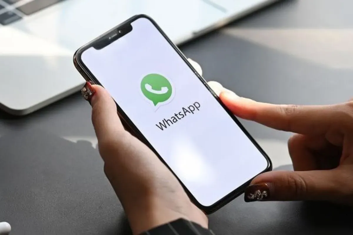Cara kunci pesan WhatsApp. (Sumber: Pinterest)