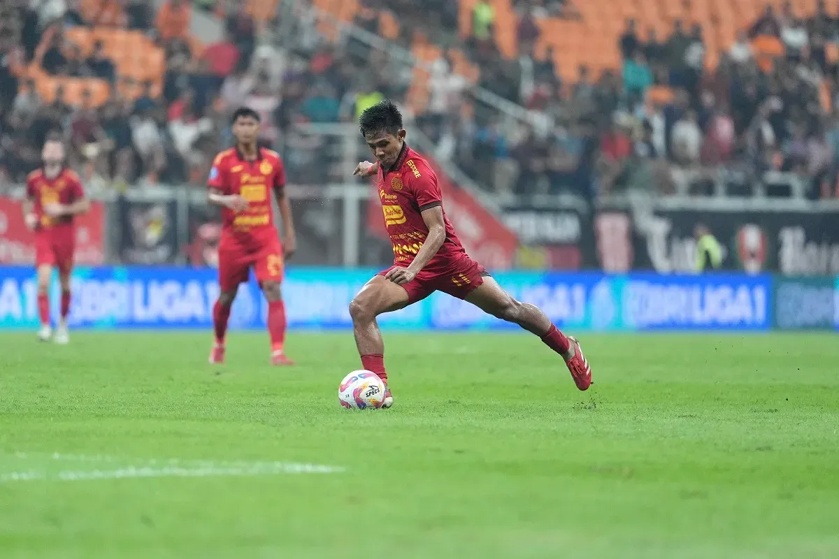 Resmi berpisah, manajemen Persija buka suara terkait alasan kepergian Firza Andika dari skuad Macan Kemayoran. (Foto: persija.id)