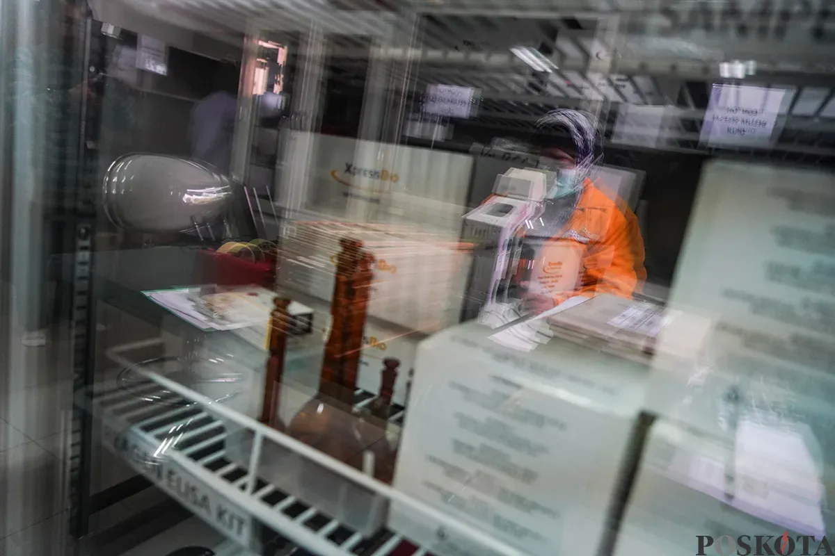 Kepala BPOM Taruna Ikrar dan jajaran menerima kunjungan Tim Gates Foundation yang diwakili Senior CMC Advisor, Vaccine Development Rayasam Prasad di Kantor BPOM, Jakarta, Kamis, 15 Mei 2025. (Sumber: Poskota/Bilal Nugraha Ginanjar)