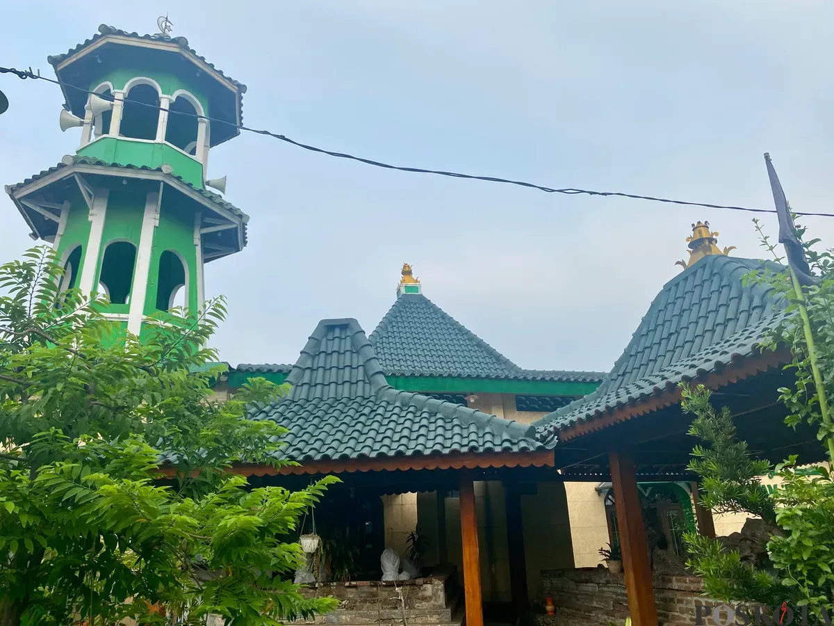 Masjid Jami Kalipasir, yang telah ditetapkan sebagai cagar budaya, berada di Jl. Kalipasir, Sukasari, Kota Tangerang. (Sumber: Poskota/Primayanti Manalu)