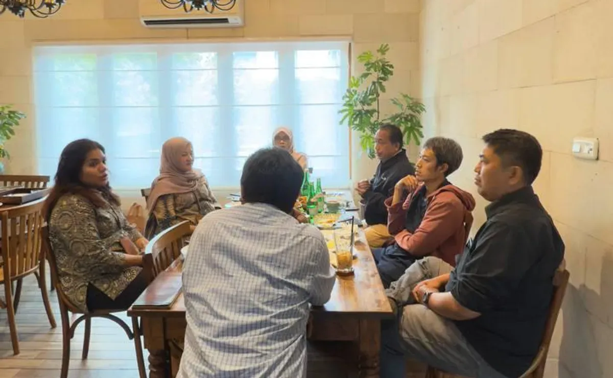 BPJS Kesehatan Cabang Jakarta Pusat berbincang dengan awak media pada 7 Mei 2025.