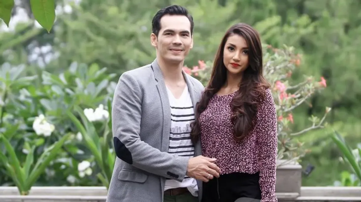 Alasan perceraian Atalarik Syach dan Tsania Marwa (Sumber: Instagram/tsaniamarwa54/ariksyach)