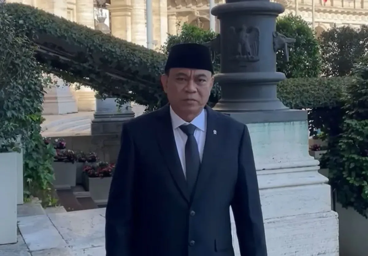 Hasan Nasbi menegaskan bahwa pemerintah menghormati proses hukum dan tidak akan mengintervensi dugaan kasus judi online yang seret Budi Arie. (Sumber: Instagram/@budiariesetiadi)