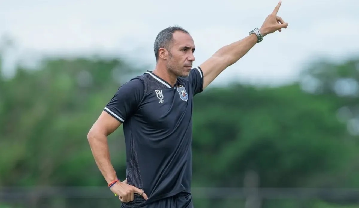 Persebaya dikabarkan bakal tunjuk Pep Munoz sebagai pengganti Paul Munster. (Foto: Instagram/@pepmunyoz)
