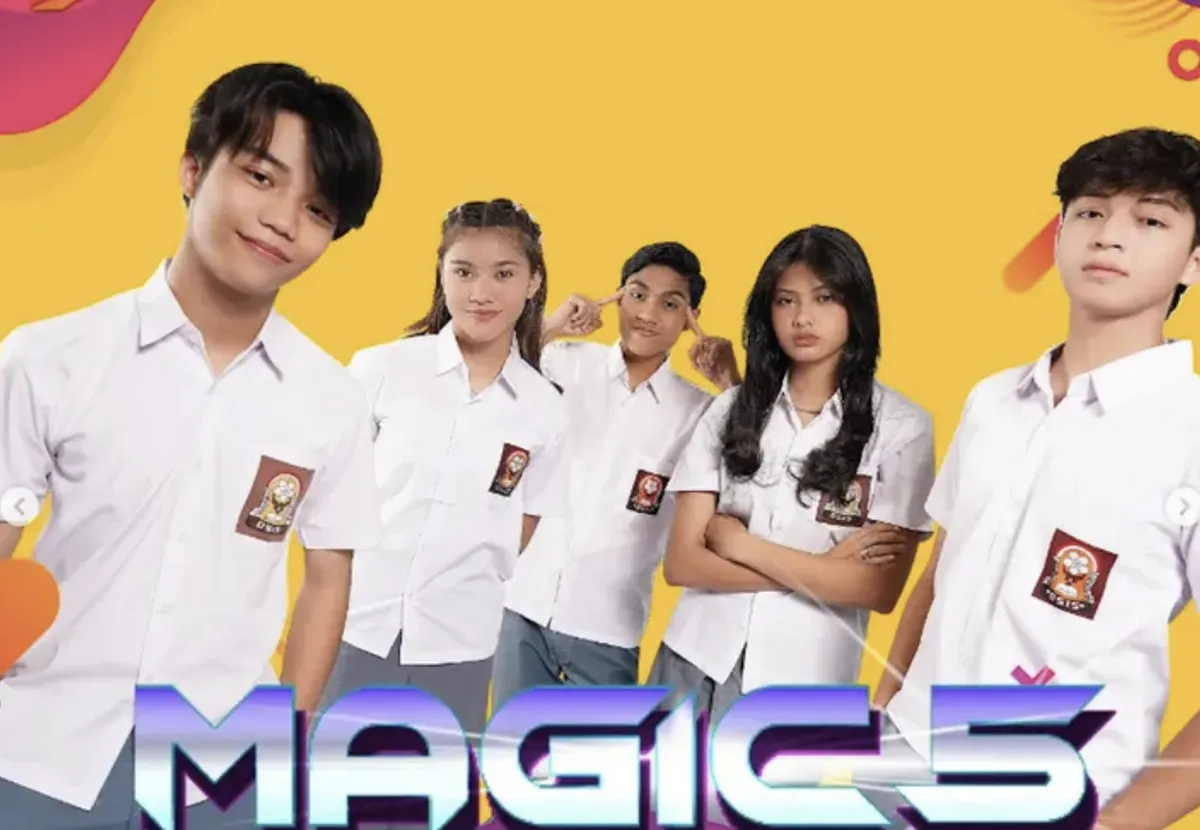 Sridevi DA dalam salah satu adegan sebagai Adara di sinetron "Magic 5", sebelum kabar kepergiannya mencuat ke publik. (Sumber: Instagram/ @mkf_official)