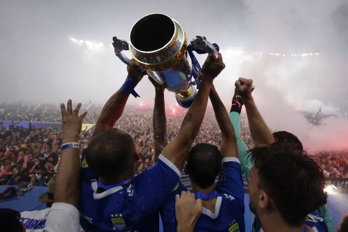 Link live streaming konvoi Persib Bandung juara Liga 1 2024/2025 hari ini, 25 Mei 2025. (Sumber: persib.co.id)