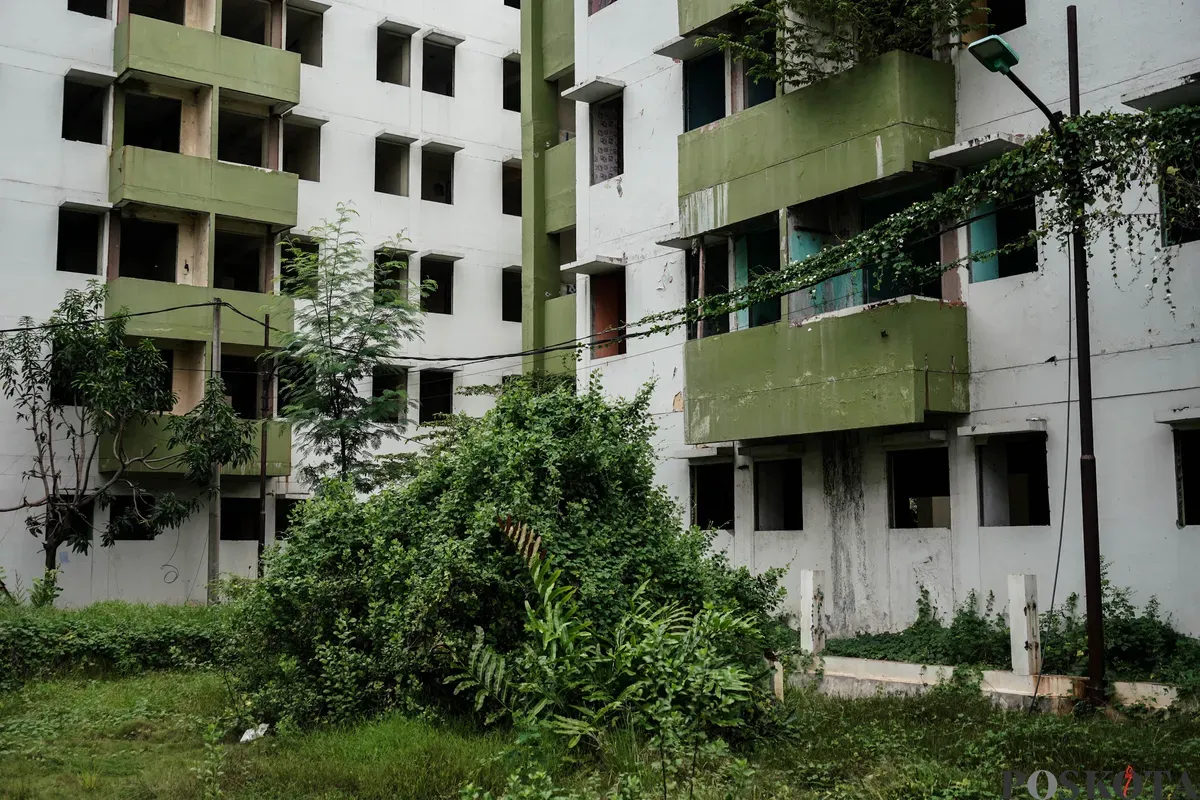Kondisi saat ini bangunan Rusunawa Marunda, Cilincing, Jakarta Utara, Senin, 26 Mei 2025. (Sumber: Poskota/Bilal Nugraha Ginanjar)