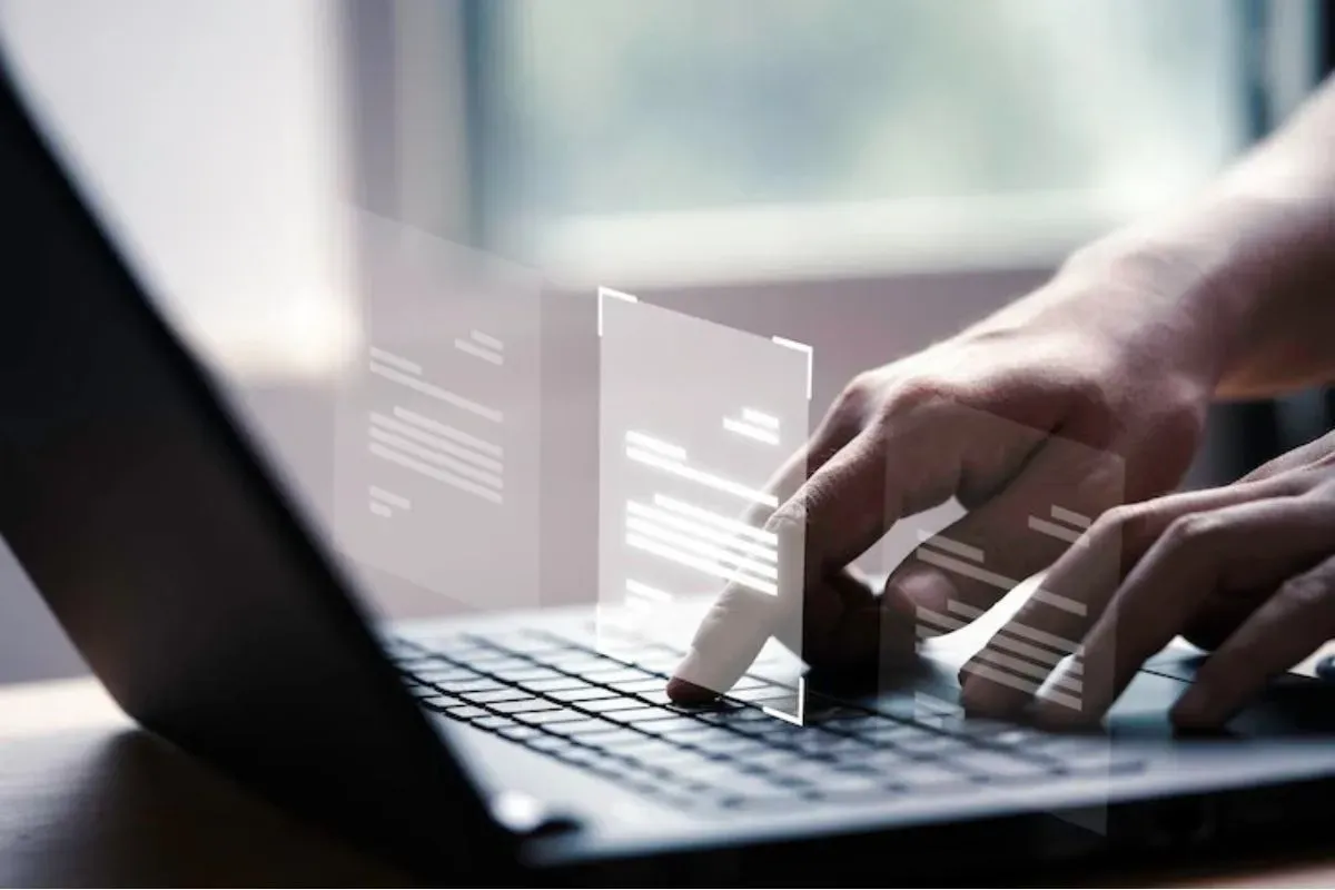 Waspada jangan tergiur jasa joki hapus data pinjol kalau tidak mau kena akibatnya. (Sumber: Freepik)