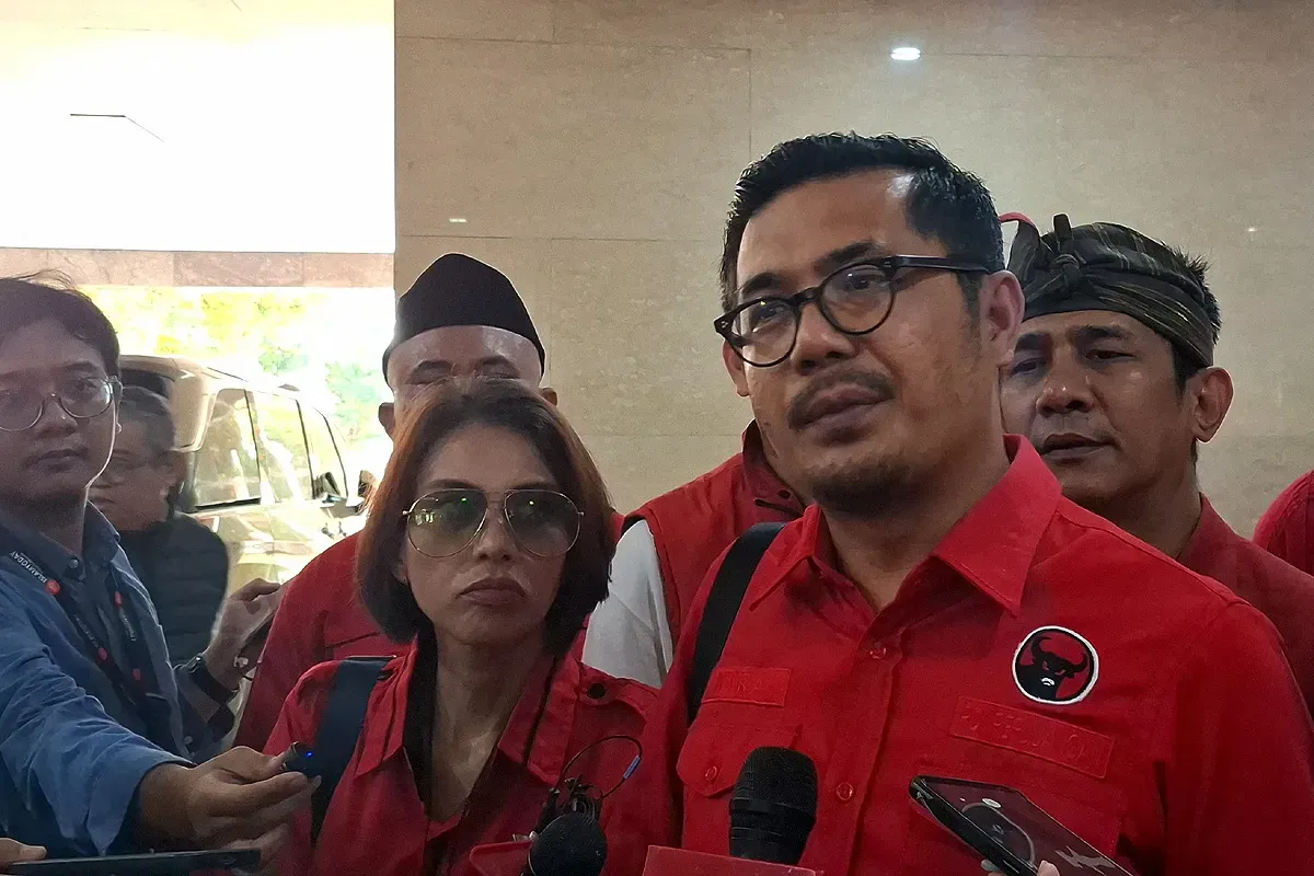 Kader PDIP, Wiradarma Harefa saat ditemui di Gedung Bareskrim Polri, Jakarta Selatan, Selasa, 27 Mei 2025. (Sumber: POSKOTA | Foto: Ali Mansur)