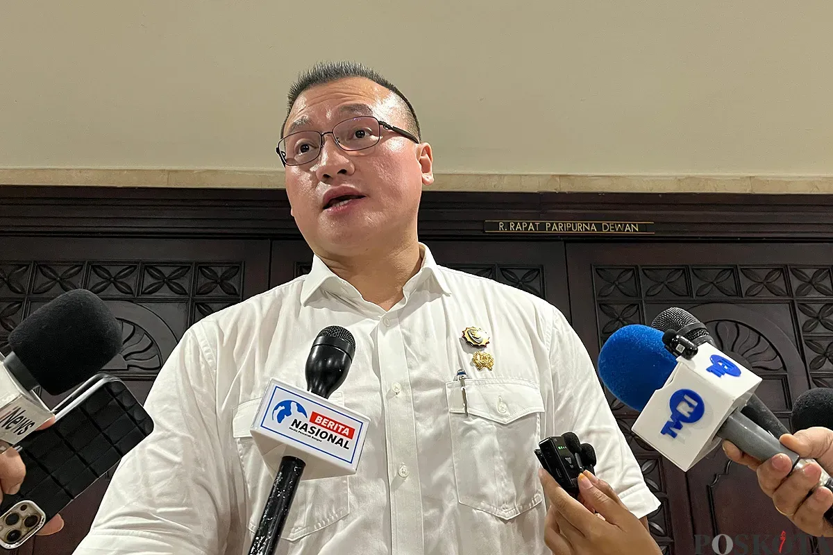 Anggota Komisi C DPRD DKI Jakarta dari Fraksi PDI Perjuangan, Hardiyanto Kenneth. (Sumber: POSKOTA | Foto: Pandi Ramedhan)