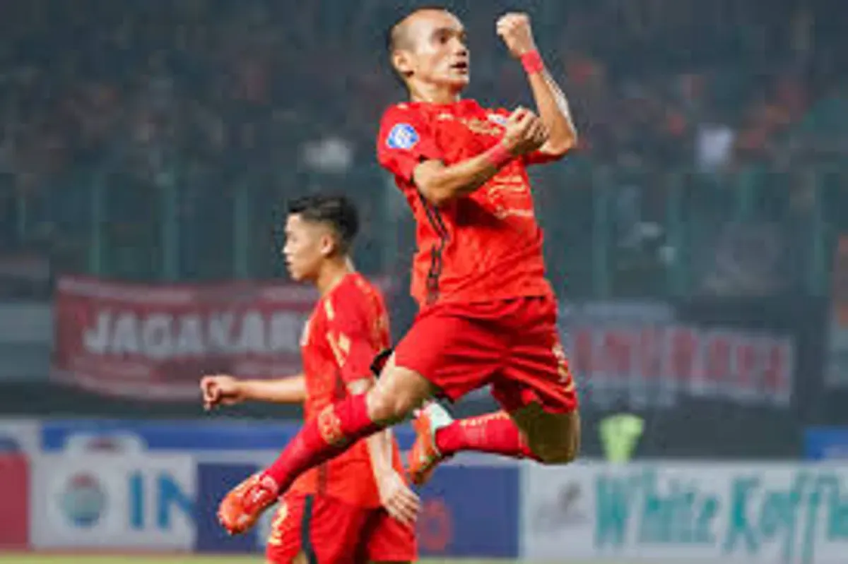 Persaingan Memanas: Persija Jakarta dan Bhayangkara FC Berebut Stjepan Plazonja (Sumber: Dok/Persija)