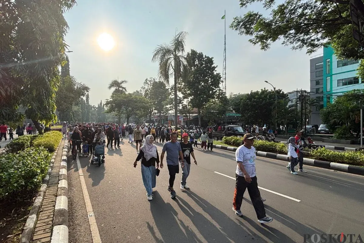 Uji coba CFD pekan kedua di Jalan Tegar Beriman, Cibinong, Kabupaten Bogor, Minggu, 2 November 2025. (Sumber: Poskota/Giffar Rivana)