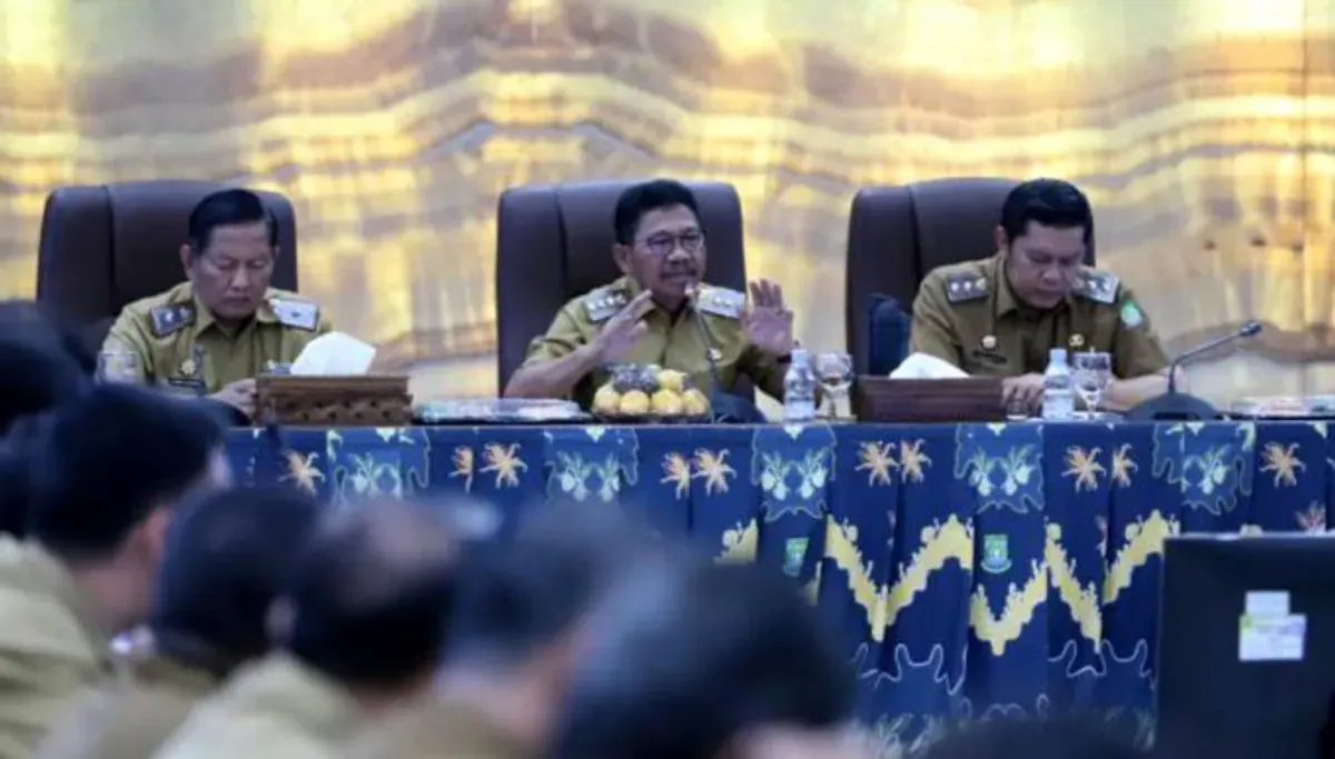 Wali Kota Tangerang, Sachrudin bersama Wakil Wali Kota, Maryono memimpin Rapat Kewilayahan di Pusat Pemerintahan Kota Tangerang, Senin, 3 November 2025. (Sumber: Istimewa)