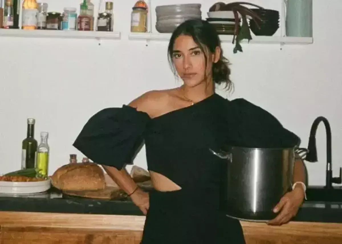 Profil singkat Sabrina Alatas yang diisukan dekat dengan Hamish Daud (Sumber: Instagram @sab_sash)