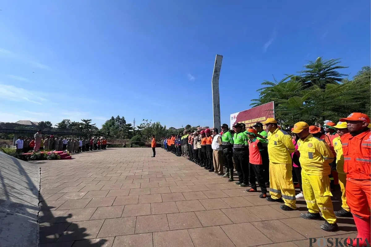 Apel dan Simulasi Kesiapsiagaan Jaga Jakarta dari Banjir di Ruang Limpah Lebak Bulus, Jakarta Selatan, Selasa, 4 November 2025. (Sumber: Poskota/M. Tegar Jihad)