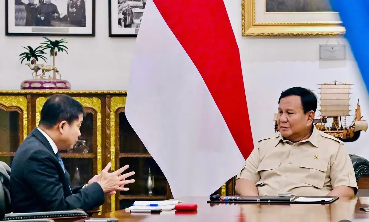 Mantan Menteri Perhubungan, Ignasius Jonan, kembali menjadi sorota setelah kabar mengenai pertemuannya dengan Presiden Prabowo Subianto di Istana Kepresidenan, Jakarta, pada Senin, 3 November 2025. (Sumber: Instagram/@ignasius.jonan)