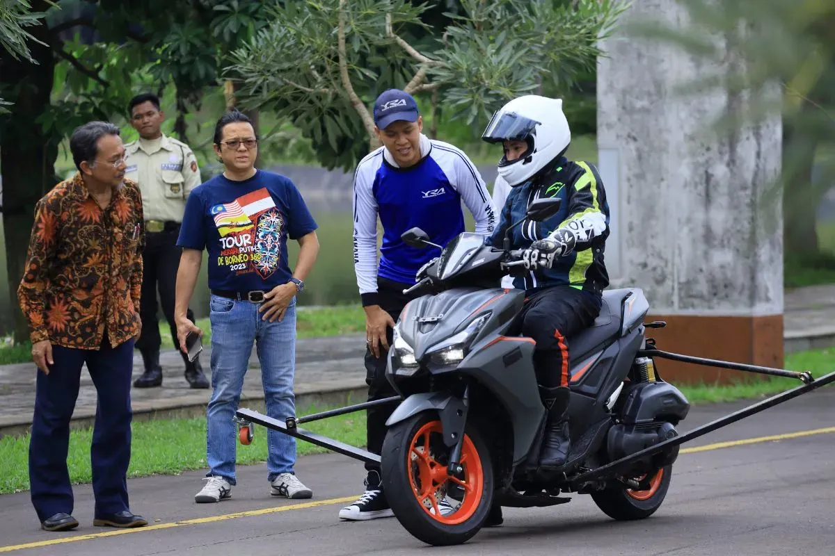 Yamaha dan Bosch menggelar pelatihan safety riding di Depok untuk tingkatkan kesadaran pengendara. (Sumber: Dok. Yamaha)