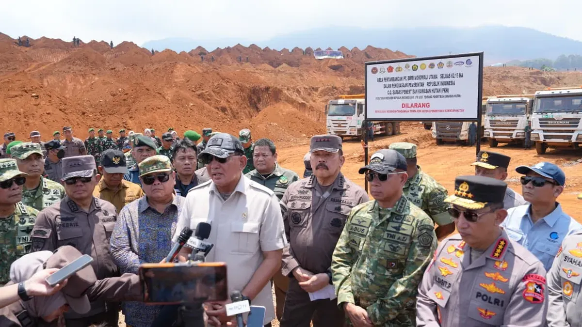 Satgas PKH meninjau lokasi pertambangan PT Bumi Morowali Utara (BMU) berlokasi di Kecamatan Bungku Pesisir, Kabupaten Morowali, Provinsi Sulawesi Tengah. (Sumber: Kejagung)