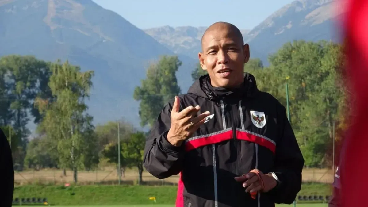Pelatih Timnas Indonesia U-17 Nova Arianto (Sumber: Instagram/@novarianto30)