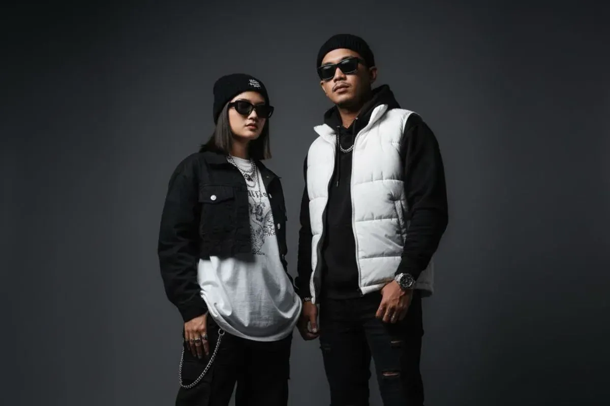 Cara edit foto pasangan di Gemini AI. (Sumber: Gemini AI)