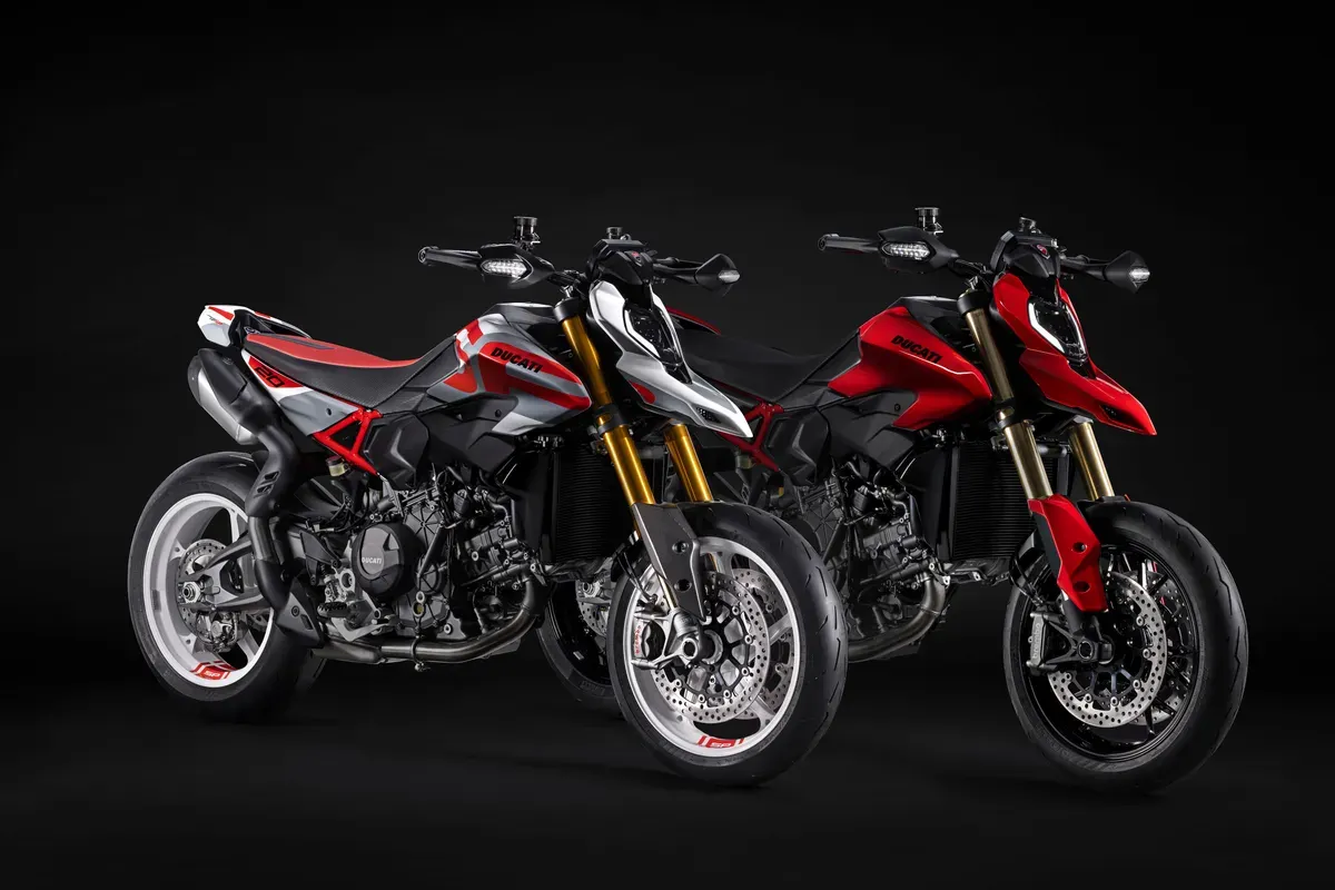 Ducati resmi memperkenalkan Hypermotard V2 dan SP di EICMA 2025. (Sumber: Ducati)