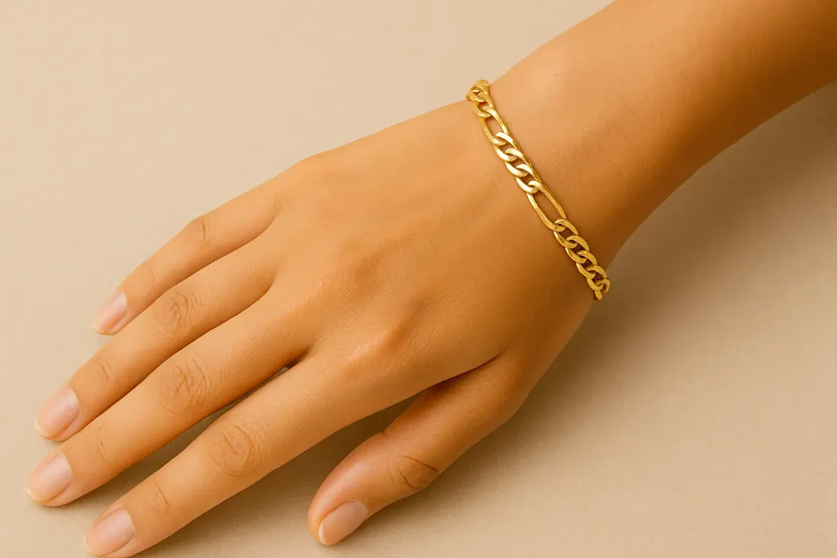Ilustrasi emas perhiasan model gelang cocok untuk investasi. (Sumber: Poskota/ChatGPT)