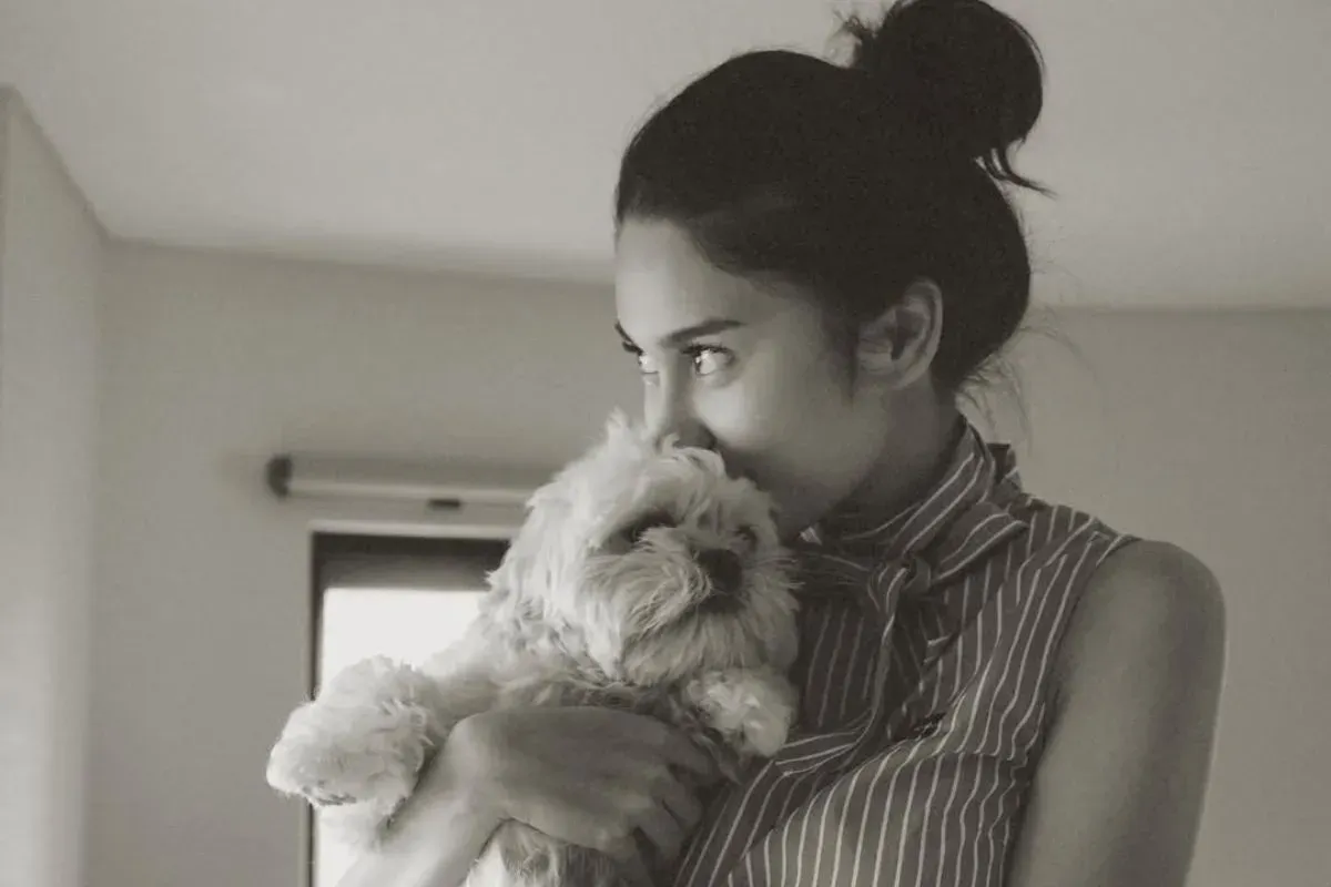 Azizah Salsha klarifikasi soal kondisi rumah tangga sebelum bercerai dengan Pratama Arhan. (Sumber: Instagram/@azizahsalsha_)