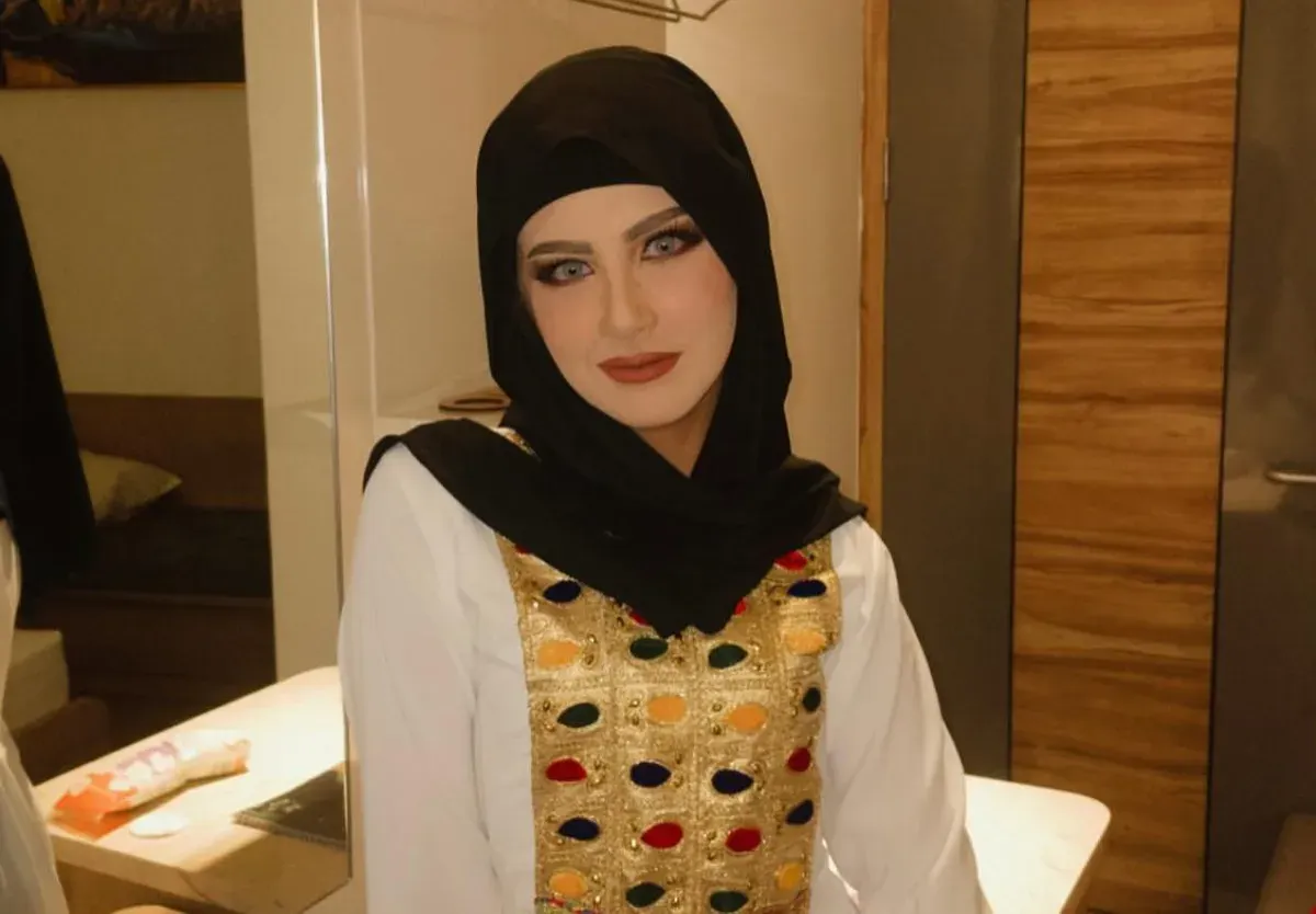 Helwa Bachmid tengah mencuat ke ruang publik setelah curhatannya di media sosial mengenai dugaan penelantaran oleh Habib Bahar bin Smith viral. (Sumber: Instagram/@helwabachmid_)