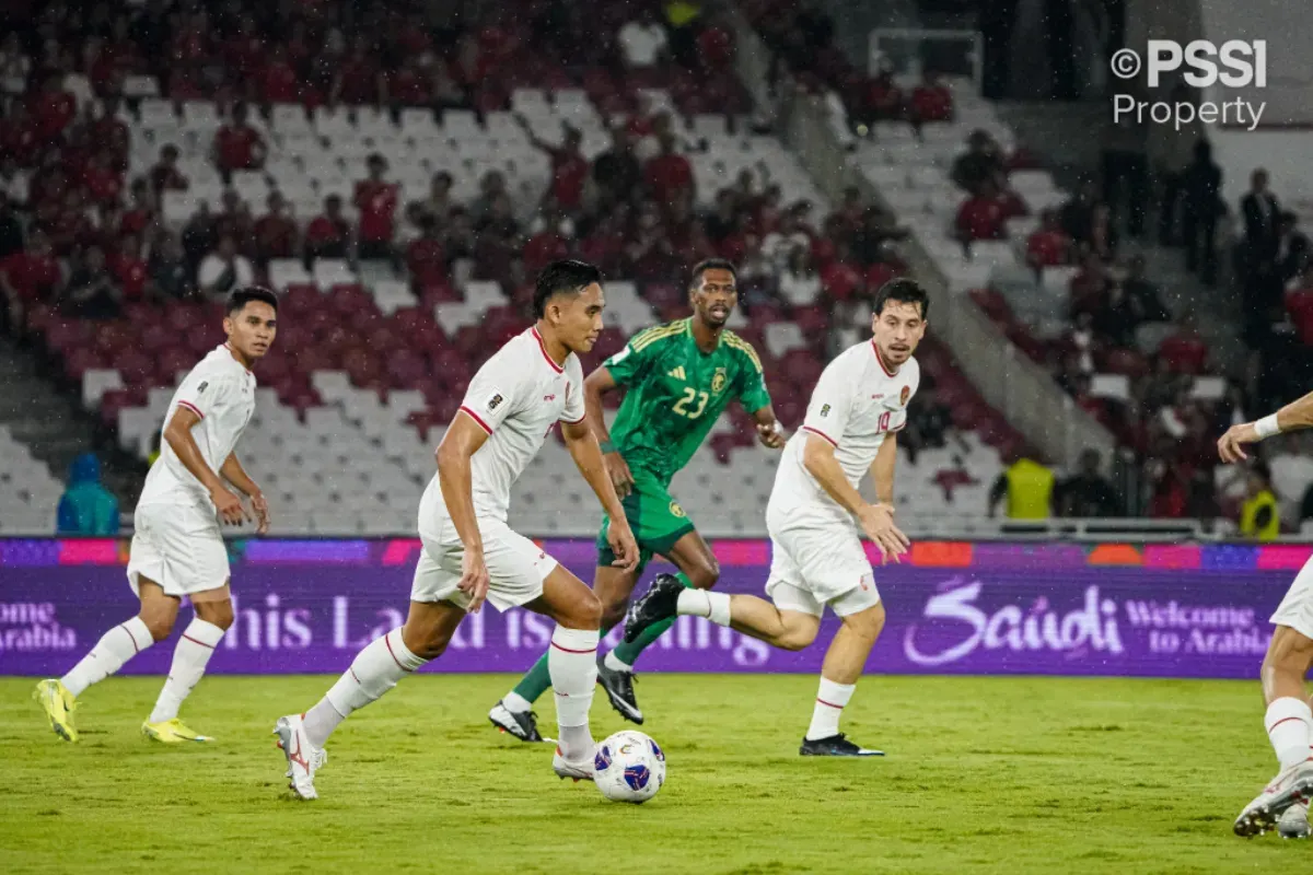 Potret pemain Timnas Indonesia saat berhdapan dengan Arab Saudi di babak Kualifikasi Piala Dunia 2026. (Sumber: PSSI)