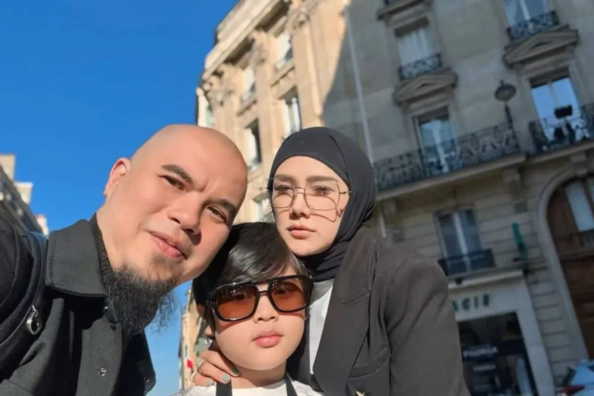 Potret Ahmad Dhani (kiri) dan Mulan Jameela (kanan) yang membantah terkait isu perceraian yang kini viral. (Sumber: Instagram/@mulanjameela1)