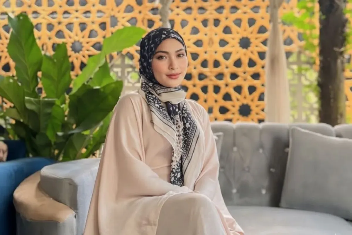 Fadlun Faisal Balghoits, istri pertama Habib Bahar bin Smith. (Sumber: Instagram)
