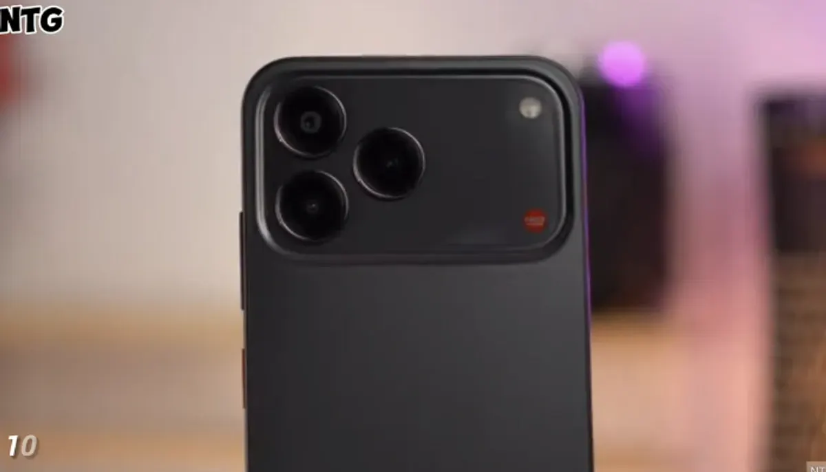 Nubia V80 Design menawarkan desain kamera ala iPhone 17 Pro untuk segmen mid-range. (Sumber: YouTube/NT Gadget)