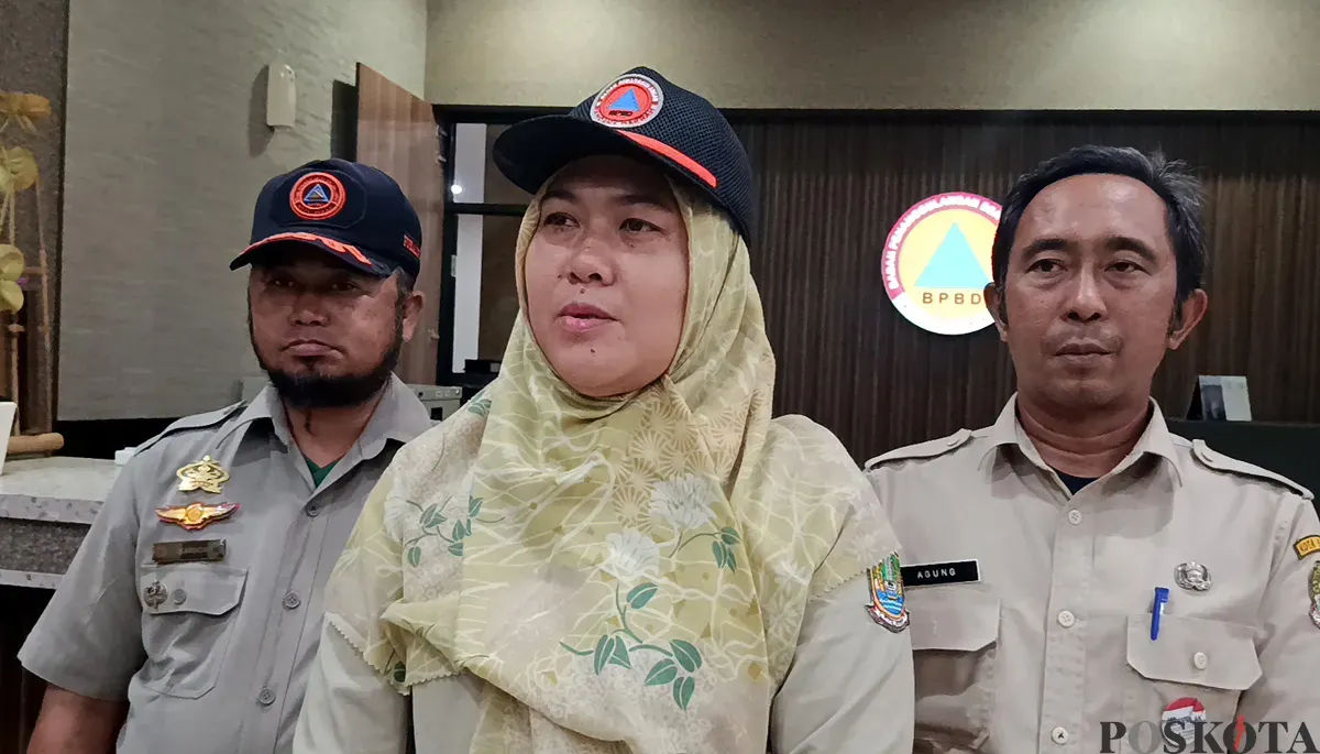Sekretaris BPBD Kota Bekasi, Dewi Sartika. (Sumber: POSKOTA | Foto: Nurpini Aulia Rapika)