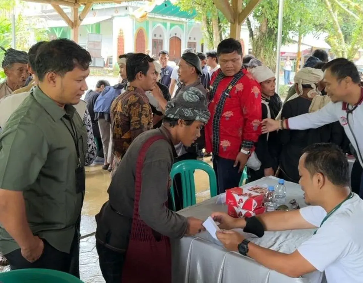 Ratusan warga adat Suku Baduy di Lebak, saat mengikuti cek kesehatan gratis. (Sumber: Dinkes Lebak)
