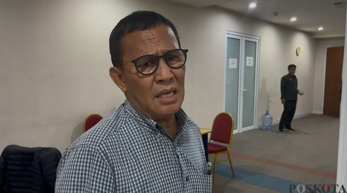 Wakil Ketua Badan Pembentukan Perda (Bapemperda) DKI Jakarta, Jhonny Simanjuntak. (Sumber: Poskota/Pandi Ramedhan)