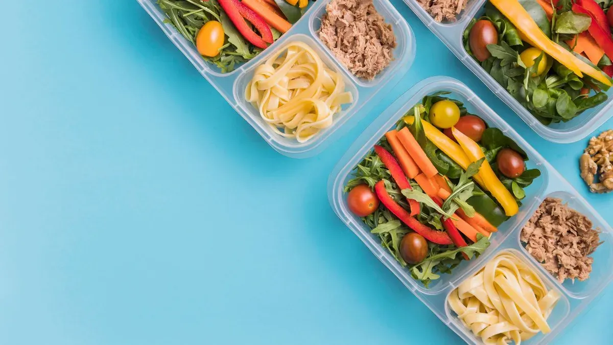 Ilustrasi. Belum semua SPPG di Kota Bekasi mendapatkan Sertifikat Laik Higiene Sanitasi atau SLHS. (Sumber: Freepik)