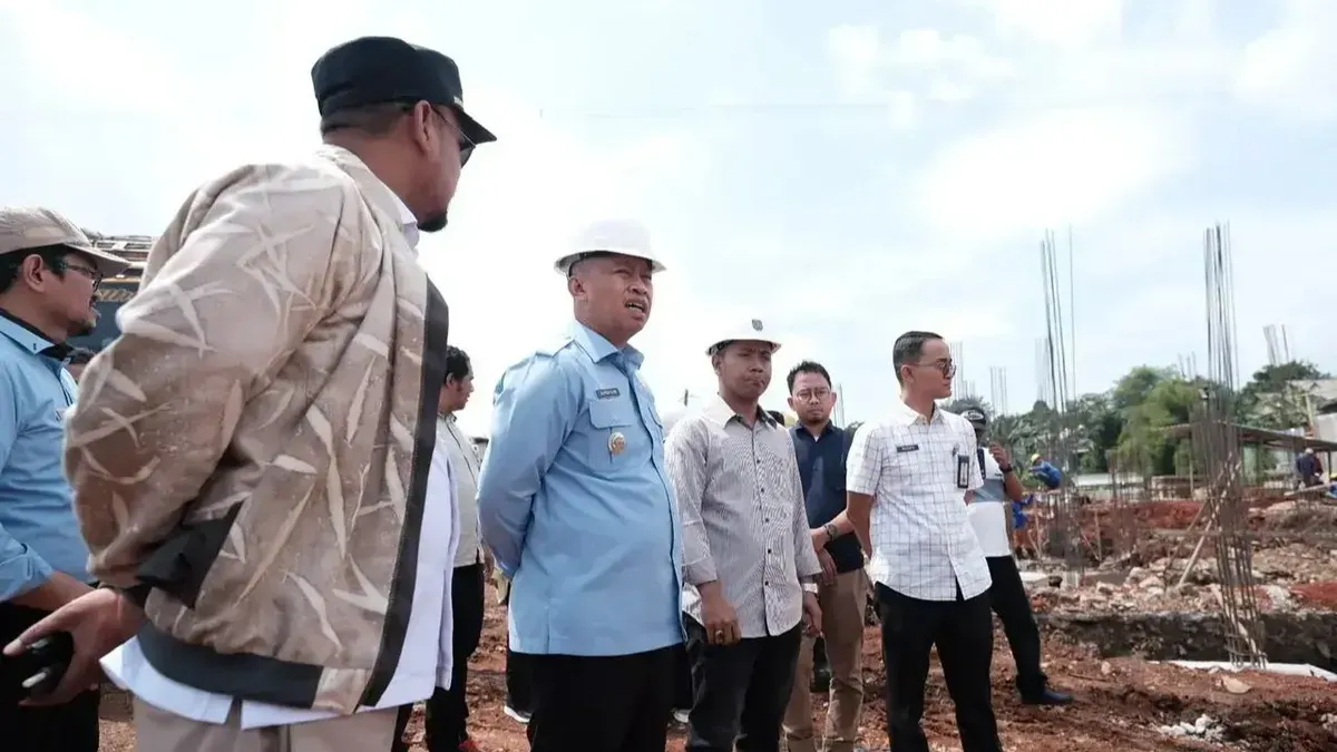 Pembangunan Madrasah Tsanawiyah Negeri (MTsN) 2 di Kelurahan Rangkapan Jaya, Kecamatan Pancoran Mas, Kota Depok. (Sumber: Dok. Pemkot Depok)