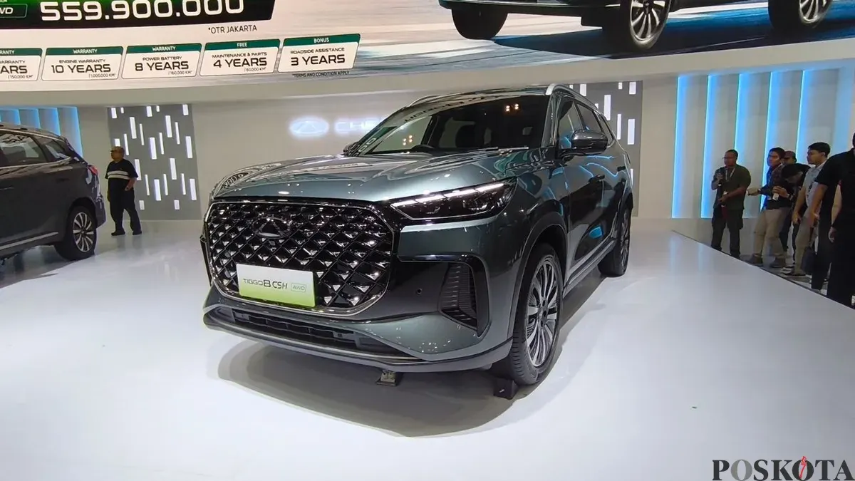 Mobil Chery TIGGO 8 CSH Comfort diperkenalkan di GJAW 2025 di ICE BSD City, Kabupaten Tangerang. (Sumber: Poskota/Erwan Hartawan)