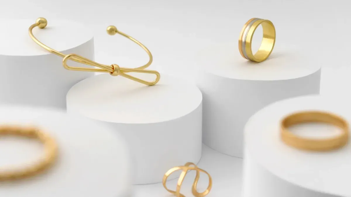 Ilustrasi zakat emas perhiasan. (Sumber: Pegadaian)